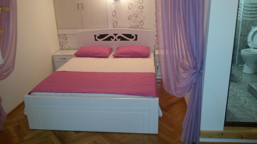 Comfortable Flat In Central Tbilisi Kamer foto