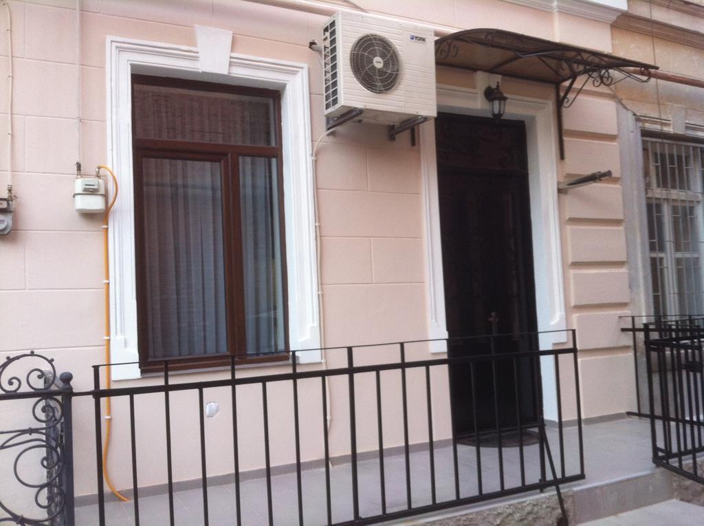 Comfortable Flat In Central Tbilisi Kamer foto